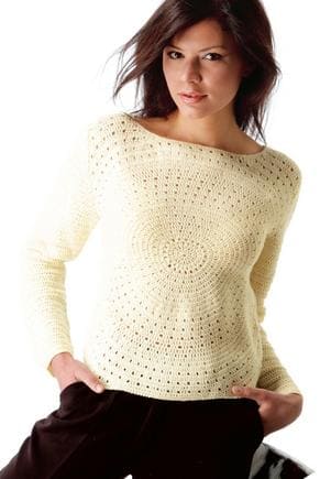 Женский вязаный свитер крючком