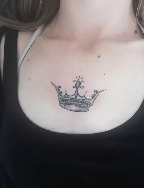 Дизайн татуировки короны для женщин
