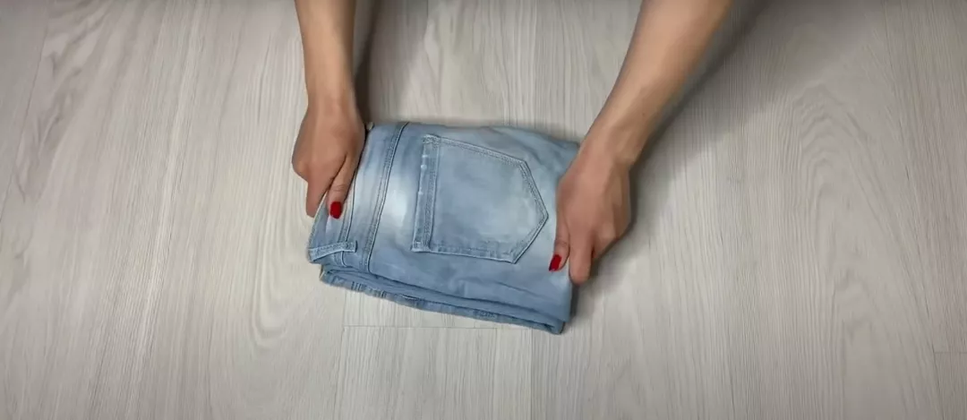 Как правильно хранить джинсы: советы с фото
